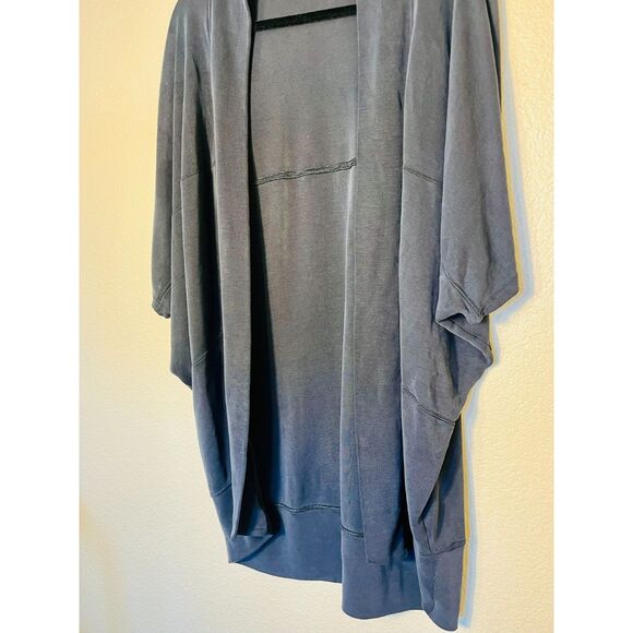 Athleta Dark Gray Black Cocoon Warp Open Front Cardigan Poncho Medium - Picture 4 of 10